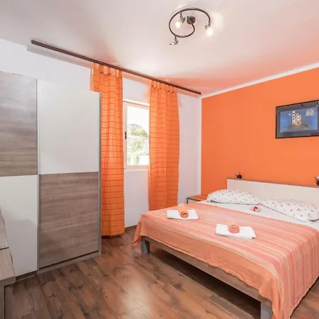 By The Sea Cove Vela Stiniva, Hvar - 6864 Апартаменты *