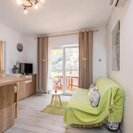 By The Sea Cove Vela Stiniva, Hvar - 6864 *